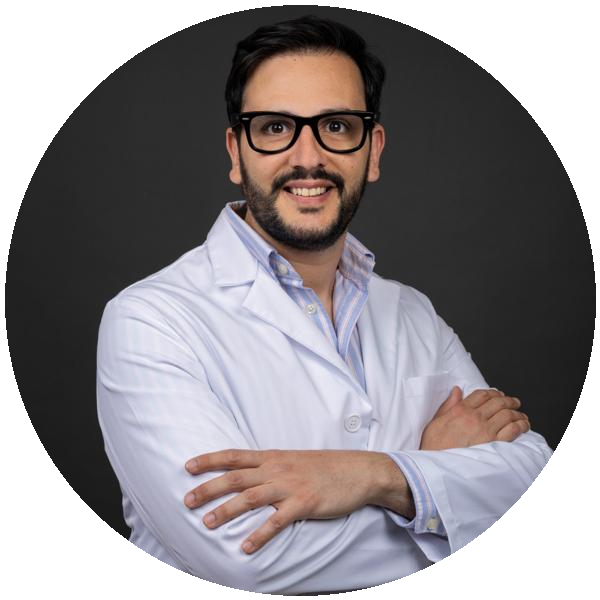 Dr. Víctor Malfussi, médico dedicado a cirugía y armonización facial